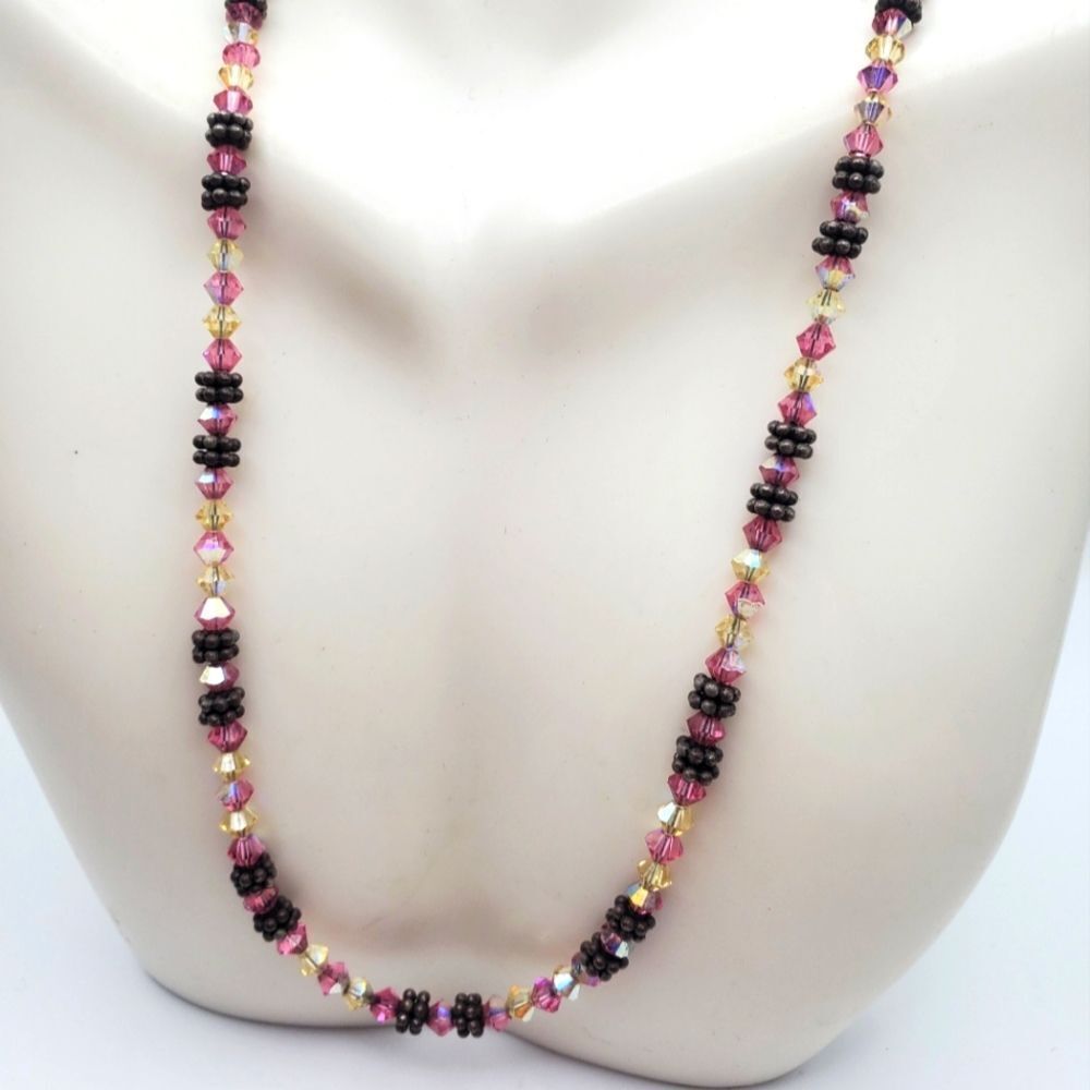 Qvc Elyse Ryan Sterling silver Swarovski crystal beaded estate necklace